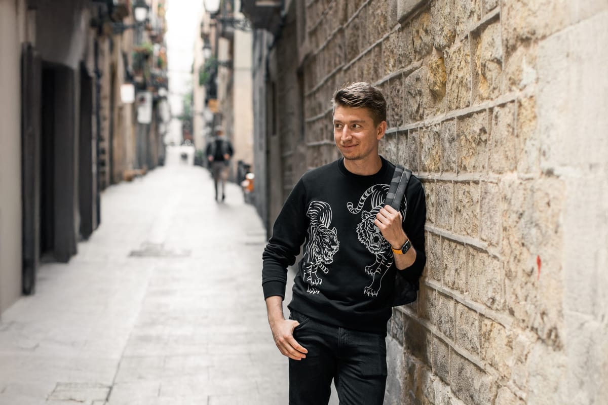 Abstract representation of a digital product manager navigating challenges and opportunities in innovation.