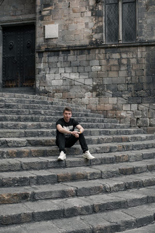 A fading group chat screen symbolizing lost friendships due to parenthood challenges.